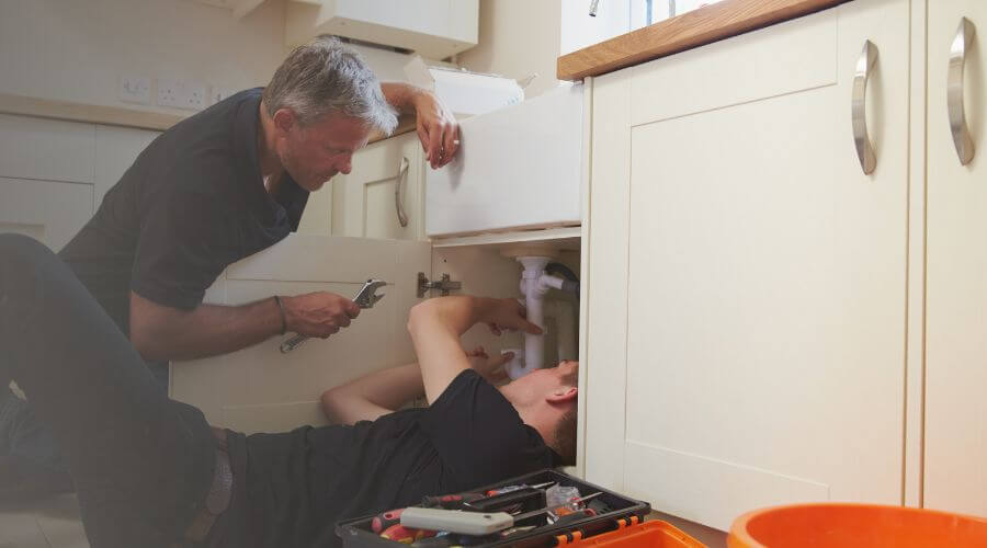 Plumber in Menlo, IA